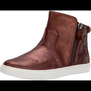 Gentle Souls Boots bronze color High top sneaker Leather upper & insole size 10M